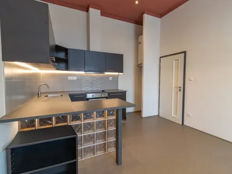 Pronájem bytu 2+kk, Sušice - Sušice II, Hrádecká, 43 m2