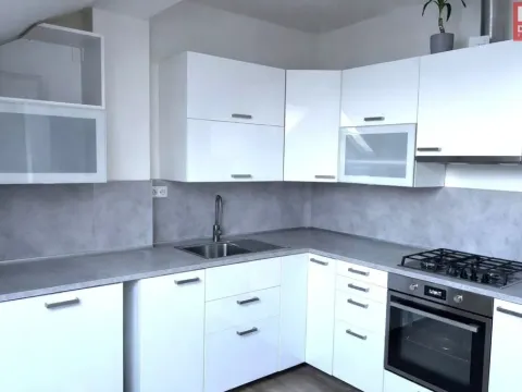 Prodej bytu 2+1, Olomouc, Na hrázi, 68 m2