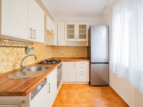 Pronájem bytu 2+1, Praha - Břevnov, Zeyerova alej, 58 m2