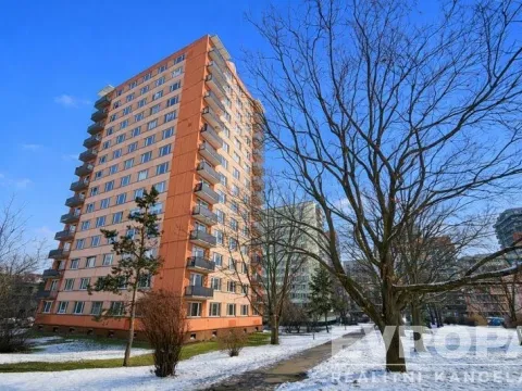 Prodej bytu 1+kk, Praha - Malešice, Počernická, 28 m2