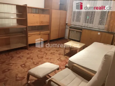 Pronájem bytu 1+kk, Praha, Na Petřinách, 15 m2