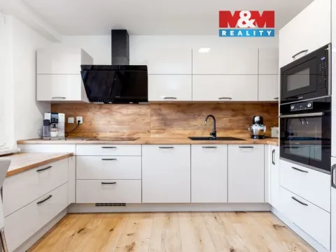 Prodej bytu 3+1, Kopřivnice, Francouzská, 67 m2