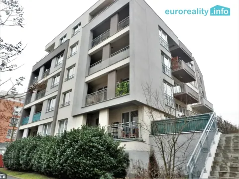 Pronájem bytu 2+kk, Praha, Toufarova, 53 m2