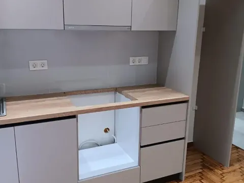 Prodej bytu 1+kk, Athény, Řecko, Δράκοντος, 30 m2