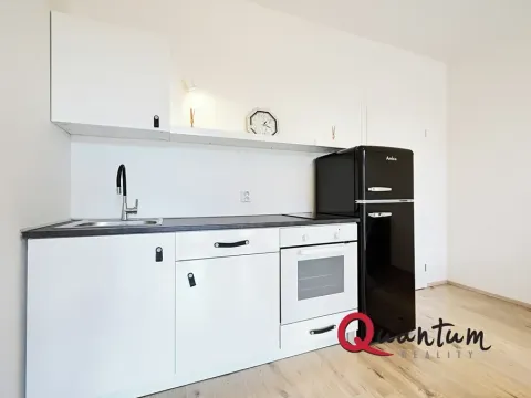 Prodej bytu 1+kk, Praha - Krč, Budějovická, 25 m2