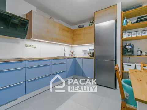 Prodej bytu 2+1, Hlubočky, Gagarinova, 57 m2