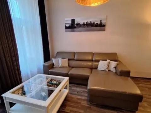 Prodej bytu 2+1, Karlovy Vary, Moravská, 50 m2