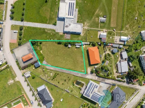 Prodej pozemku pro bydlení, Třeboň, 1638 m2