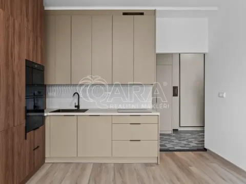 Pronájem bytu 2+kk, Praha - Holešovice, Ortenovo náměstí, 49 m2