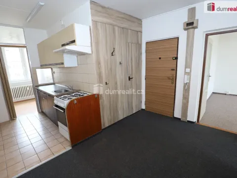 Prodej bytu 2+1, Hroznětín, Sídliště, 64 m2