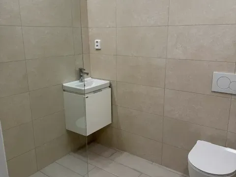 Pronájem bytu 1+kk, Praha - Vinohrady, Nad olšinami, 24 m2