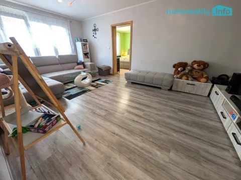 Prodej bytu 3+1, Plzeň, Smrková, 75 m2