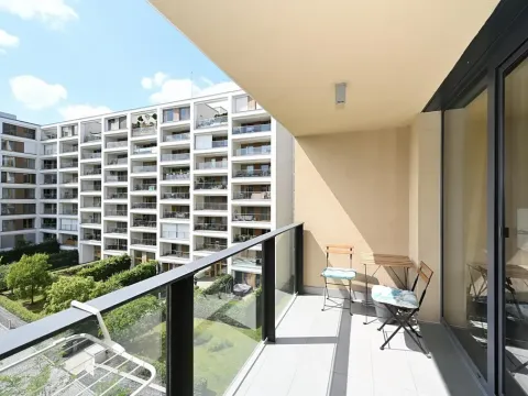 Pronájem bytu 2+kk, Praha - Karlín, U Mlýnského kanálu, 67 m2