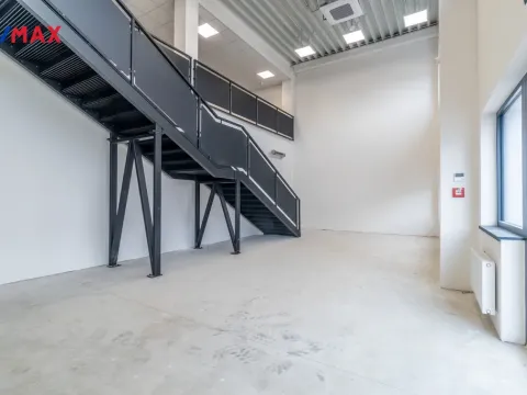 Pronájem obchodního prostoru, Tuchoměřice, 289 m2