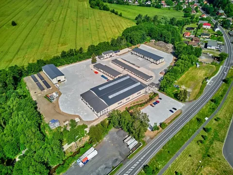 Pronájem skladu, Ostrov, 130 m2