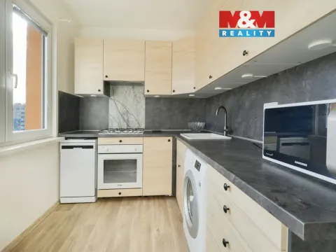 Prodej bytu 4+1, Kladno - Kročehlavy, Dánská, 70 m2