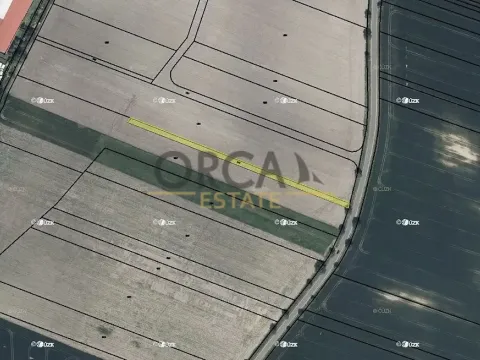 Prodej podílu pole, Radovesnice II, 1306 m2