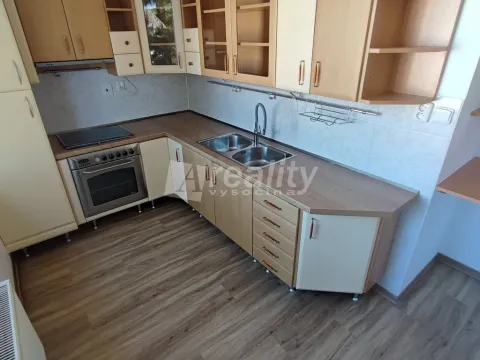 Pronájem bytu 3+1, Náměšť nad Oslavou, B. Němcové, 60 m2