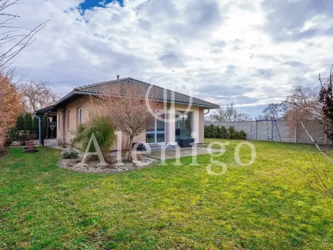 Prodej rodinného domu, Kostelec nad Labem, Květná, 84 m2