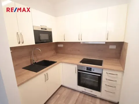 Pronájem bytu 2+kk, Kolín, Václavská, 50 m2