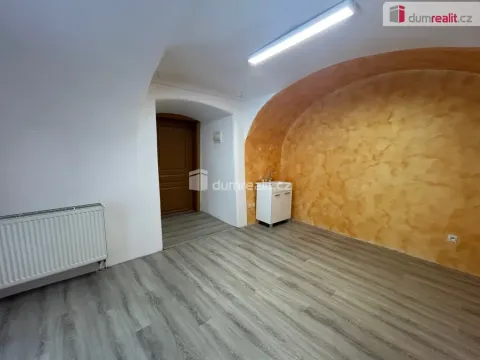 Pronájem kanceláře, Kolín - Kolín I, Karlova, 16 m2