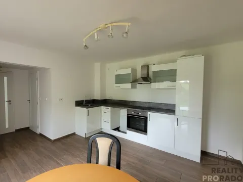 Prodej bytu 2+kk, Bystřice pod Hostýnem - Hlinsko pod Hostýnem, 60 m2