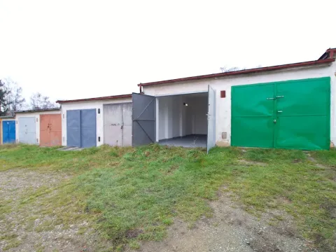 Pronájem garáže, Plzeň, 18 m2