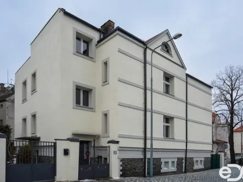 Prodej bytu 2+1, Kolín - Kolín II, Riegrova, 81 m2