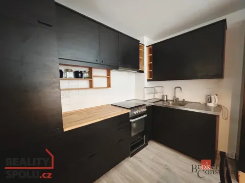 Pronájem bytu 2+kk, 42 m2