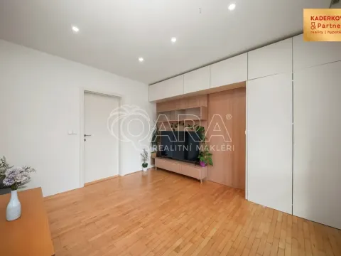 Prodej bytu 3+1, Brno - Starý Lískovec, Dunajská, 60 m2