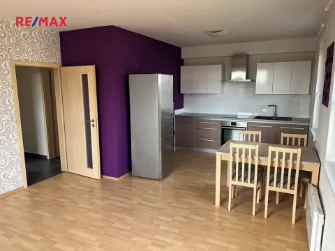 Pronájem bytu 2+kk, Lavičky, 60 m2