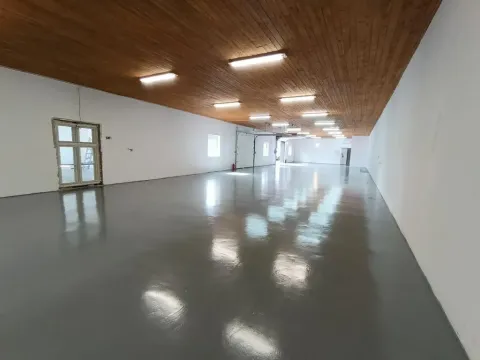 Pronájem skladu, Praha - Březiněves, Na hlavní, 374 m2