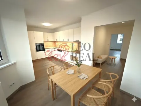 Prodej bytu 3+1, Praha - Kunratice, Hornomlýnská, 94 m2
