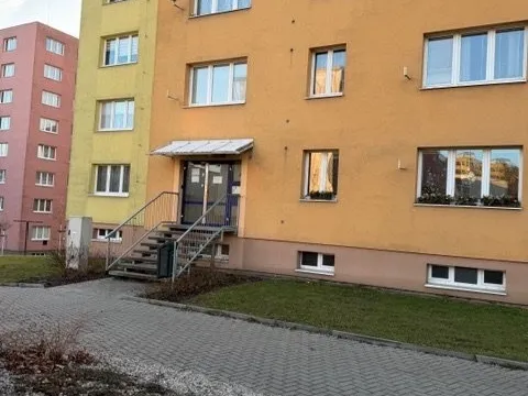 Pronájem bytu 1+1, Rumburk, Na valech, 40 m2