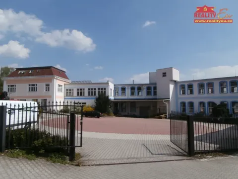 Pronájem skladu, Červený Kostelec, 17. listopadu, 1000 m2