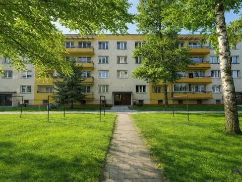 Prodej bytu 2+1, Orlová, Masarykova třída, 63 m2