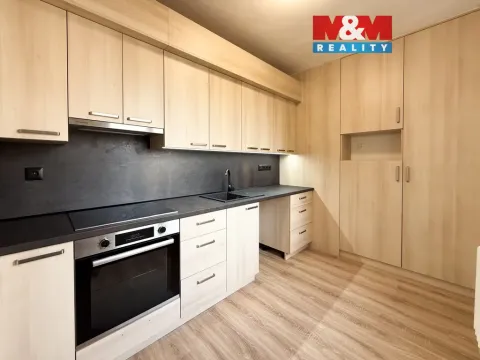 Pronájem bytu 3+1, Svitavy - Předměstí, Československé armády, 67 m2