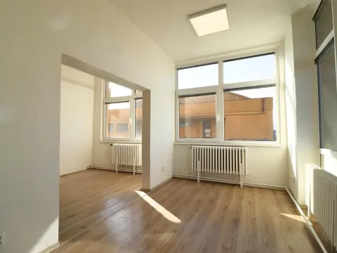 Pronájem kanceláře, Židlochovice, Nádražní, 24 m2