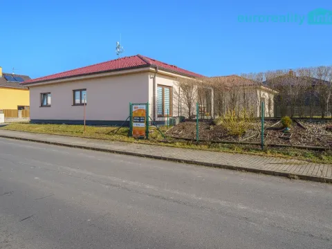 Prodej rodinného domu, Hory, 158 m2