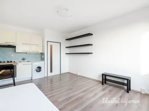 Pronájem bytu 1+kk, Praha - Braník, Vavřenova, 23 m2