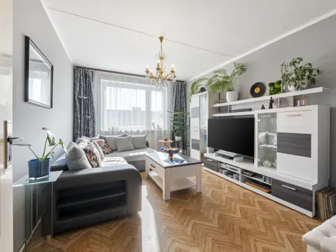 Prodej bytu 3+1, Praha - Libuš, Mirotická, 71 m2