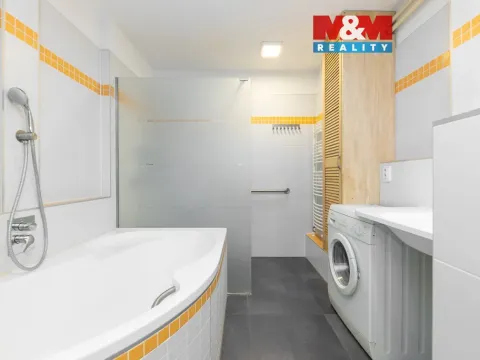 Prodej rodinného domu, Brno - Maloměřice, Jarní, 231 m2