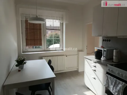 Pronájem bytu 2+1, Praha - Liboc, Jenečská, 50 m2