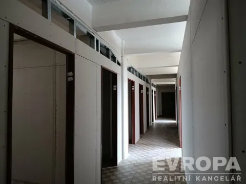 Pronájem skladu, Liberec - Liberec III-Jeřáb, Hanychovská, 10 m2
