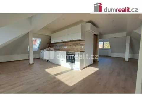 Pronájem bytu 1+kk, Praha - Krč, Nad pískovnou, 74 m2