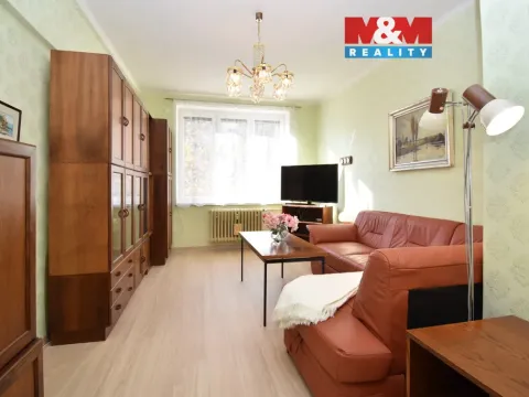 Prodej bytu 3+1, Neratovice, Dr. E. Beneše, 70 m2