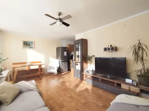 Prodej bytu 3+1, Pardubice - Polabiny, Brožíkova, 89 m2