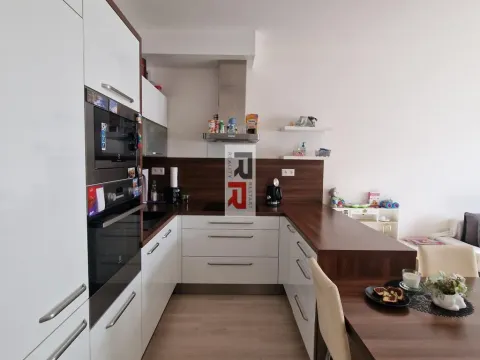 Pronájem bytu 2+kk, Olomouc, Wolkerova, 58 m2