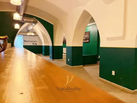 Pronájem restaurace, Olomouc, Horní náměstí, 150 m2