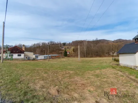 Prodej komerčního pozemku, Oldřichov v Hájích, 5682 m2